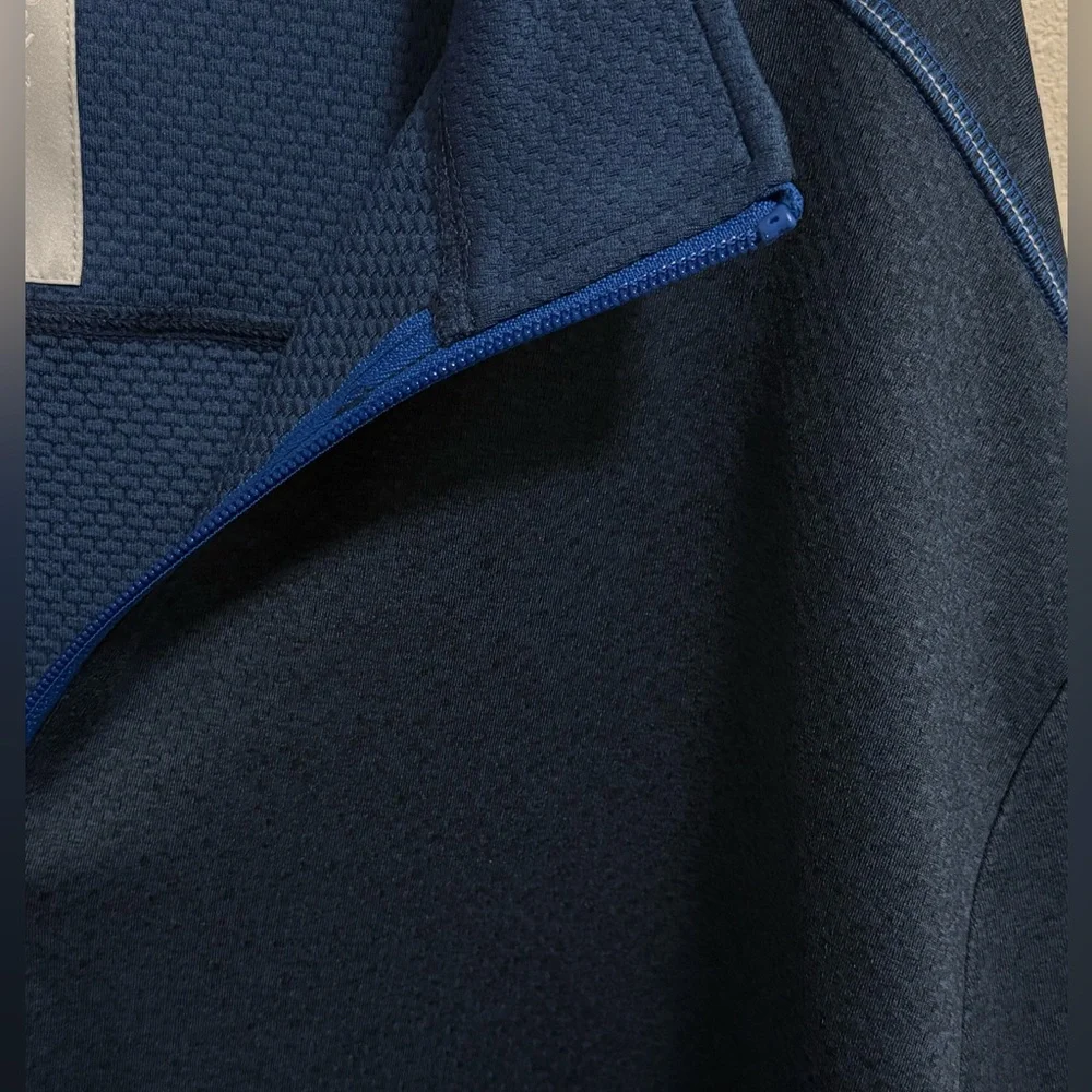 Buki Destination Collection Seattle Performance Pullover - Picture 5 of 5